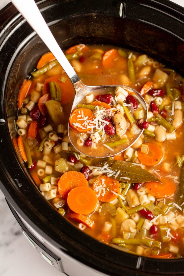 Slow Cooker Vegetarian Minestrone Soup (Meatless, DairyFree, Gluten