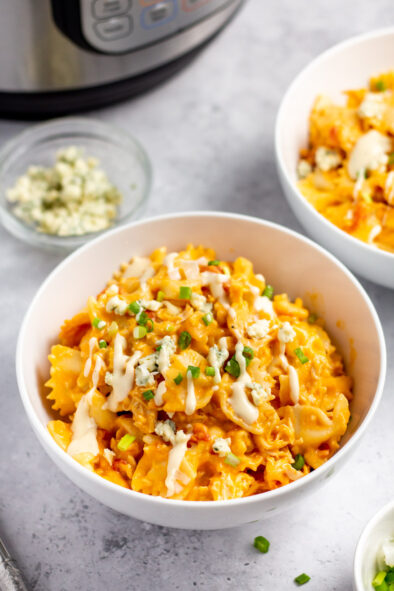 Instant Pot Buffalo Chicken Pasta - Healthy Hearty Recipes