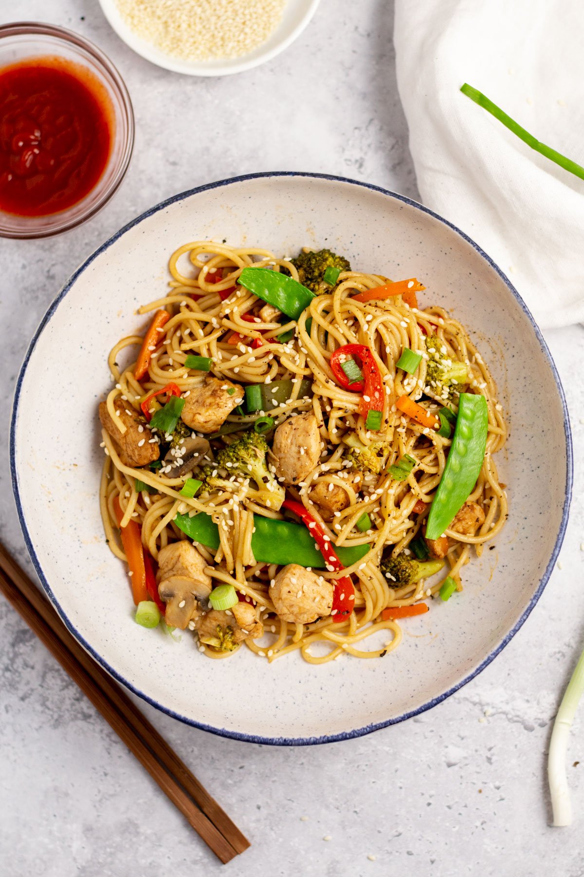 Instant Pot Chicken Lo Mein with Spaghetti Noodles - Healthy Hearty Recipes