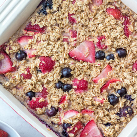 Healthy Mixed Berry Baked Oatmeal